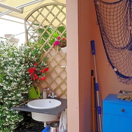 La Casa Dei Limoni Bed & Breakfast